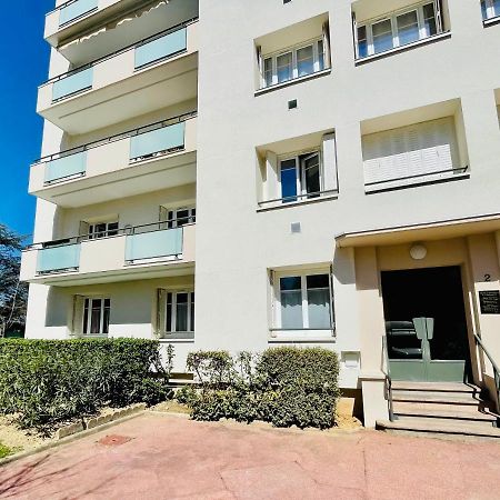 Magnifique Studio Independant Au Rez-De-Chaussee Tassin-la-Demi-Lune Dış mekan fotoğraf